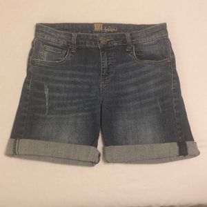 LIKE NEW Kut From The Kloth Bermuda Jean Shorts